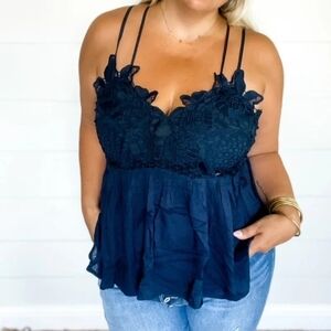 Lace top tank‎